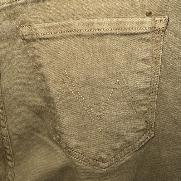 ✨HP✨ NWTS MOTHER RUNAWAY JEANS (28) - Picture 10 of 14